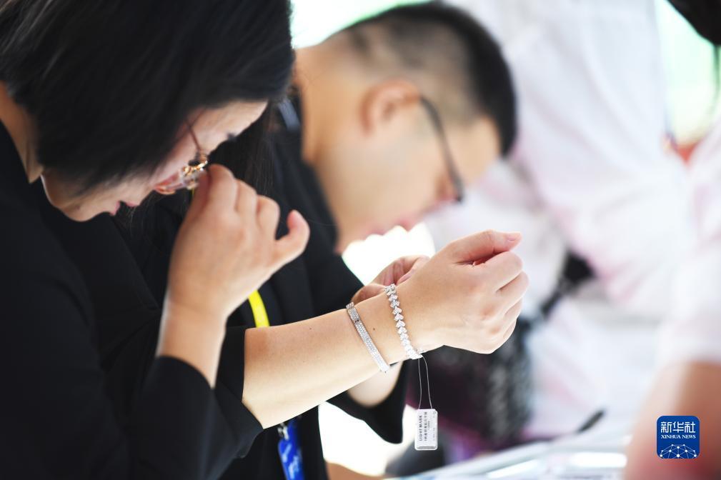 发送短信即送31元彩金